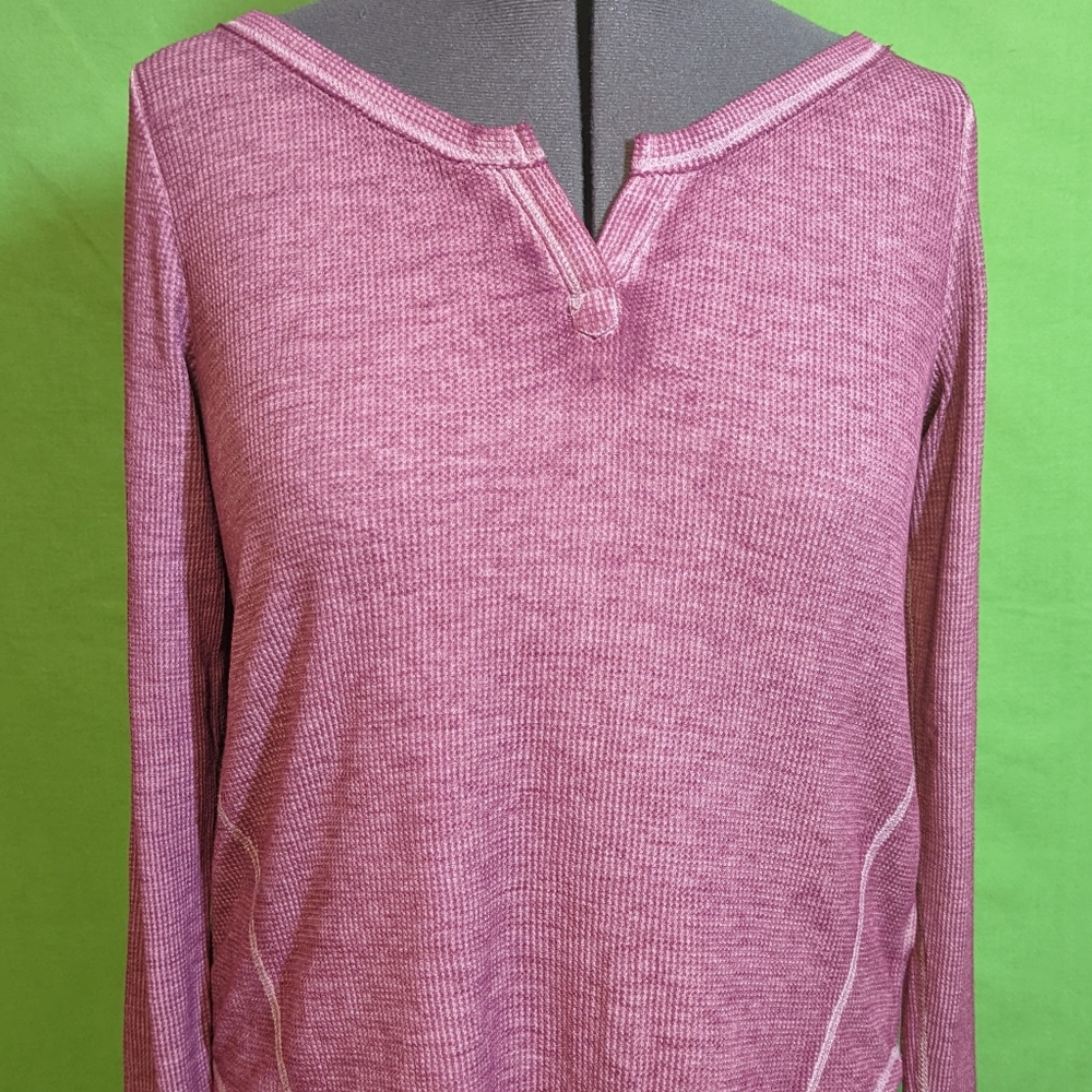 🟠3/$15 - NWT Mossimo large long sleeve thermal shirt